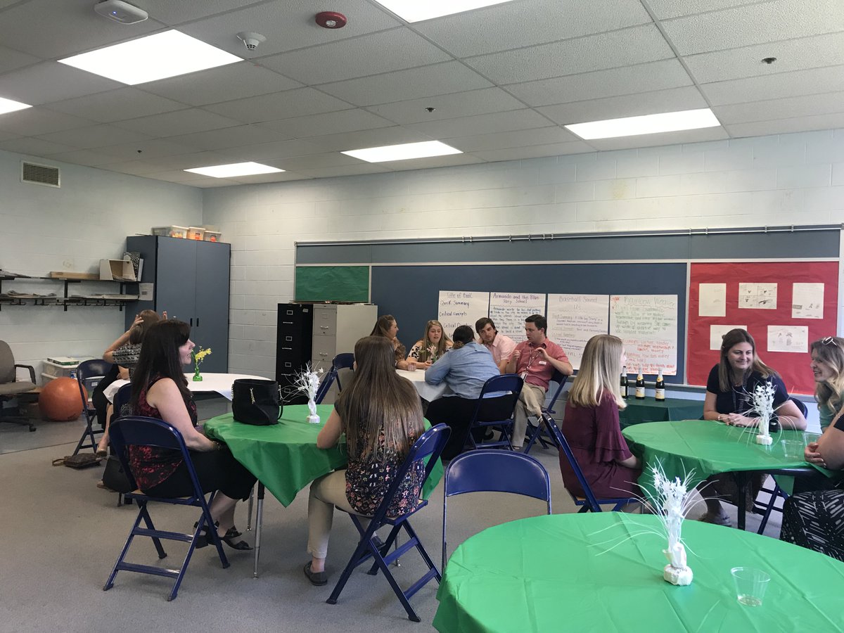 RichTaibi's tweet image. Our @RowanCED PDS Partnership in Action! #BullockES is prepping for our next crop of "teacher candidates." We are so excited to play a role in developing the next generation of educators!