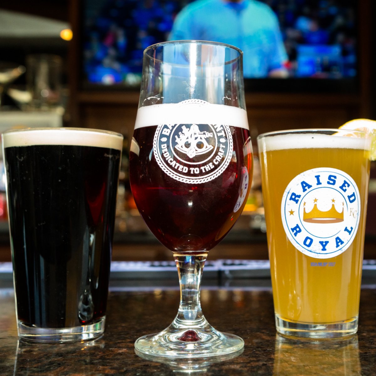 LlywelynsPub's tweet photo. It's not unusual to drift toward our draft. https://t.co/SCfGnfD4rC
