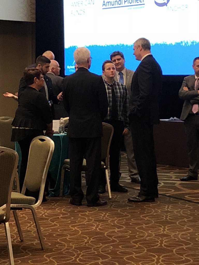 Jacob Long (@jacoblongdc) on Twitter photo NOW: <a href="/MassGovernor/">Governor Maura Healey</a> meeting with family of fallen <a href="/yarmouthpolice/">Yarmouth Police Dept</a> Ofc Sean Gannon and his “little” who Gannon was paired with through <a href="/bbbsmb/">Follow: @MassBayBigs</a> at the time of his murder. <a href="/boston25/">Boston 25 News</a> NOW: <a href="/MassGovernor/">Governor Maura Healey</a> meeting with family of fallen <a href="/yarmouthpolice/">Yarmouth Police Dept</a> Ofc Sean Gannon and his “little” who Gannon was paired with through <a href="/bbbsmb/">Follow: @MassBayBigs</a> at the time of his murder. <a href="/boston25/">Boston 25 News</a>