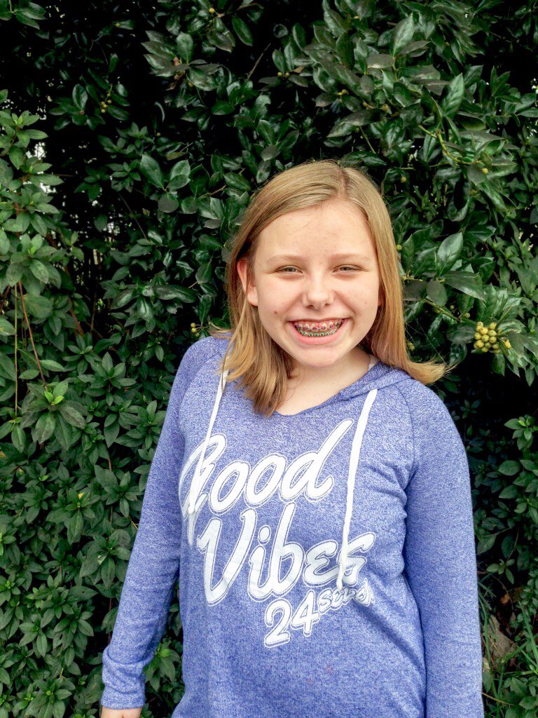 mankillerkristi's tweet photo. Happy 12 my big girl!!! Mommy is so proud and loves you!!! #mamabear #12goingon20 #loveyou https://t.co/ap8KoC6DxT