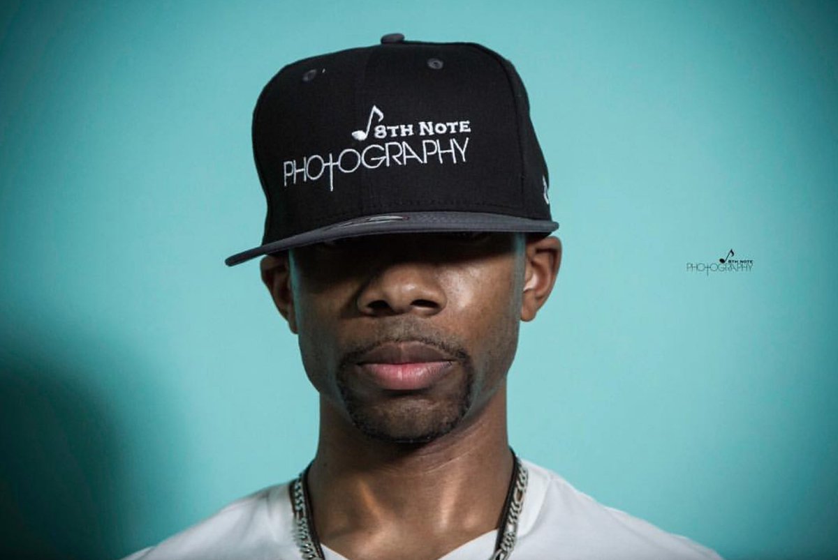 wearecapbeast's tweet image. A good photographer shoots what it looks like, a great photographer shoots what it feels like. 8thnote_Photo hits all of the high notes in our books. Thanks for the shout out! 📷🎶 #CapBeast #CapBeastMode #Photography #Portrait #PicOfTheDay