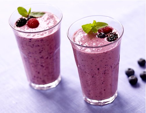 BrewUpCo's tweet photo. Si quieres una bebida exótica, debes probar #MauiTaro, una mezcla de sabores que te trasladará a la Polinesia. Un producto de #SugoiMix. https://t.co/7DRgxF3aDg