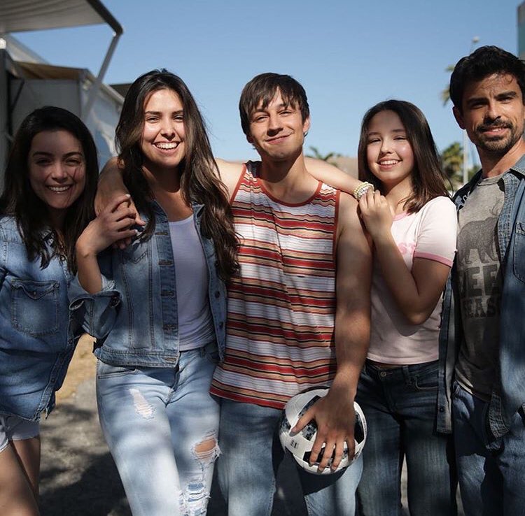 De lunes a viernes los verán en la pantalla de Telemundo #MiFamiliaPerfecta a las 8/7c