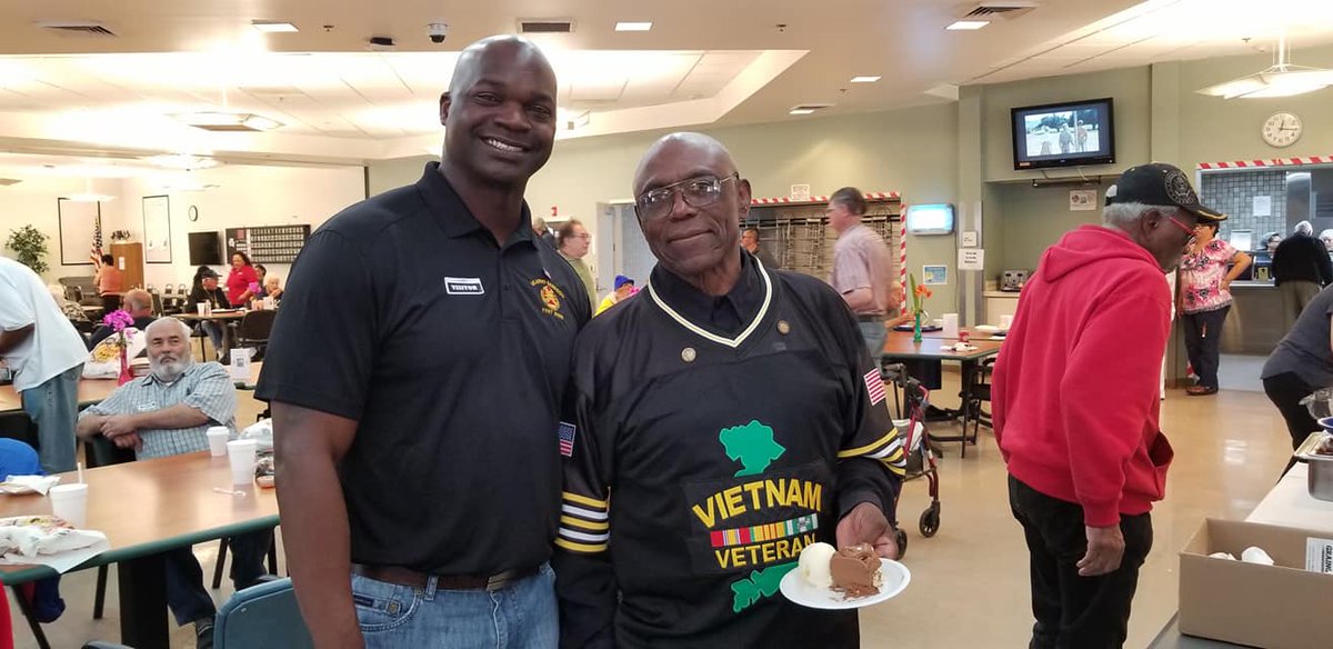 NTC_UPDATE's tweet photo. Fort Irwin Garrison Commander Col. Seth Krummrich and Garrison Command Sgt. Maj. Robert Edwards spent part of their Saturday visiting with over 100 veterans at the @MyCalVet Veterans Home in Barstow. https://t.co/rCbxhoDaap