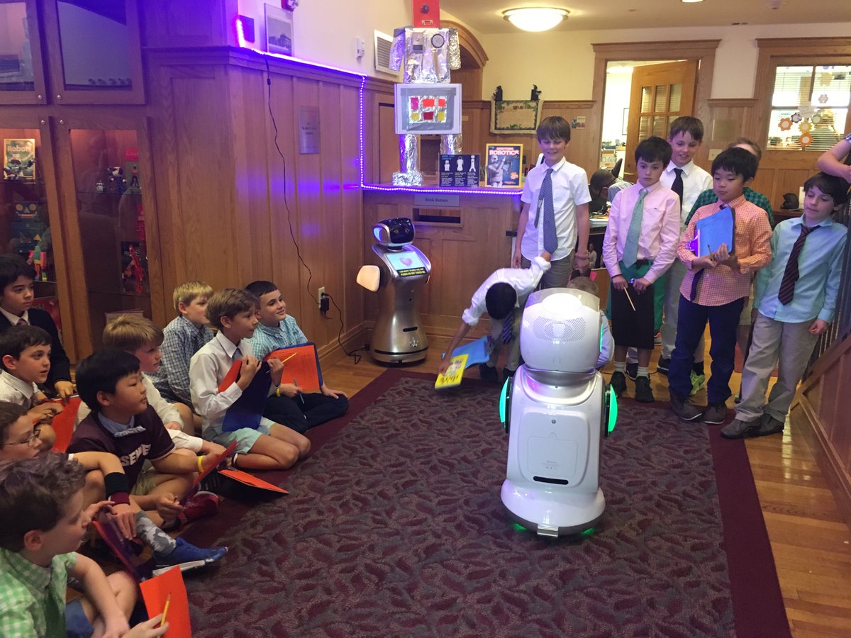FessyiLab's tweet photo. Lots of robot fun and some great books to choose from at the @FessyLibrary Robot Bookfair! Stop by tomorrow (Grandparents' Day) for your final chance to check out the robot action and choose from the great selection of books. 📚🤖 #bookfair #robotslovereading #READ https://t.co/dO4Q0fA32e
