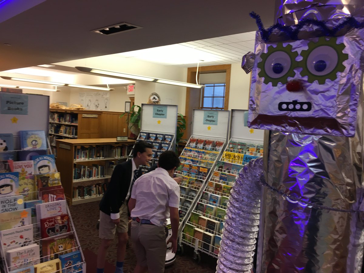 FessyiLab's tweet photo. Lots of robot fun and some great books to choose from at the @FessyLibrary Robot Bookfair! Stop by tomorrow (Grandparents' Day) for your final chance to check out the robot action and choose from the great selection of books. 📚🤖 #bookfair #robotslovereading #READ https://t.co/dO4Q0fA32e