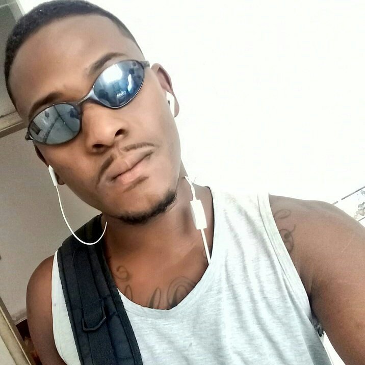 WallaceBradoock's tweet photo. 😎 https://t.co/UqnwdnUfQO