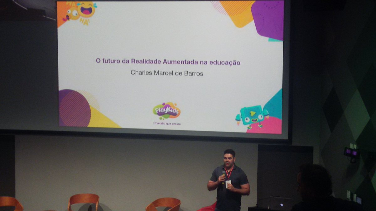 thais_vnunes's tweet photo. Charles da @PlayKidsBR falando de inovação da tecnologia na educação aqui no @CampusSaoPaulo #BotBattles https://t.co/aCoyDQeCxf