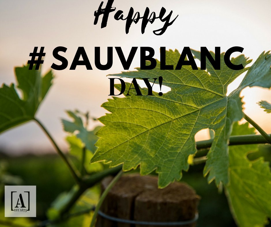 Love that #sauvblanc day and Friday coincide! #nzwine #SauvBlancDay #onlymarlborough