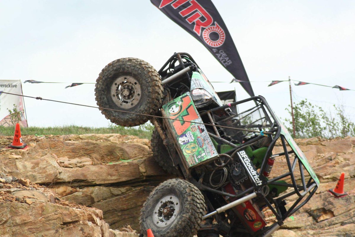 OGOB_Racing's tweet photo. #wheelsup #werocklive #rockcrawler #buggy #jeeplife #jeep #ruffstuffornostuff https://t.co/l5D2GoTjvz