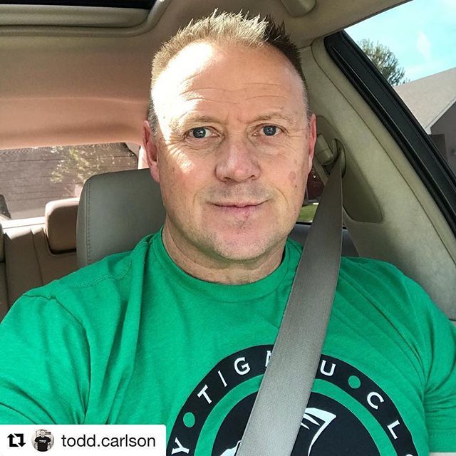 tigatu's tweet photo. Head 🧀 headed to weigh ins, looking mighty dapper we might add! Appreciate you sir 💯 #Repost @todd.carlson with @get_repost
・・・
On my way to CenturyLink Arena Boise for Weigh ins Front Street Fights 17! #mma #frontstfights #centurylinkarenaboise … https://t.co/FMleRjkBKp https://t.co/uZTPU9M1jQ