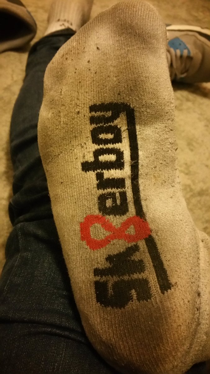 StinkyMaleSocks's tweet photo. Day 22 #3WeeksStraightSocks (1 extra day) sweaty now, stinking! Need to decide what to do with them now? Sell them? Send them to a few of you (sock circle type thing) to enjoy & send back? Meets for you to be under them? DM me guys 😈 #sweatysocks #sockfetish #sockworship 😈 😷👃 https://t.co/6nHiF6zbC3