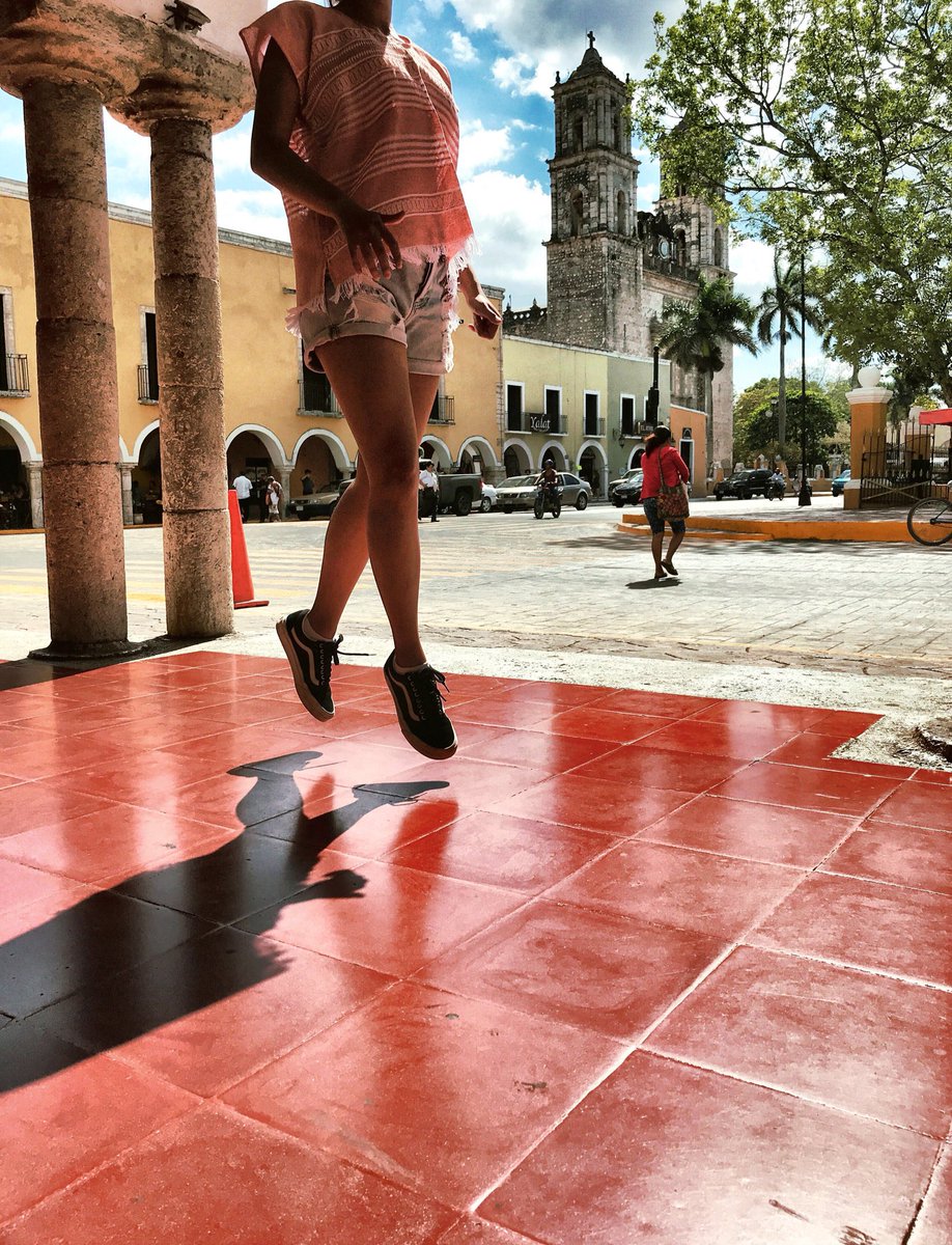 vale_ah's tweet photo. 🌞 #myvans #alphagram https://t.co/32utARhLbq