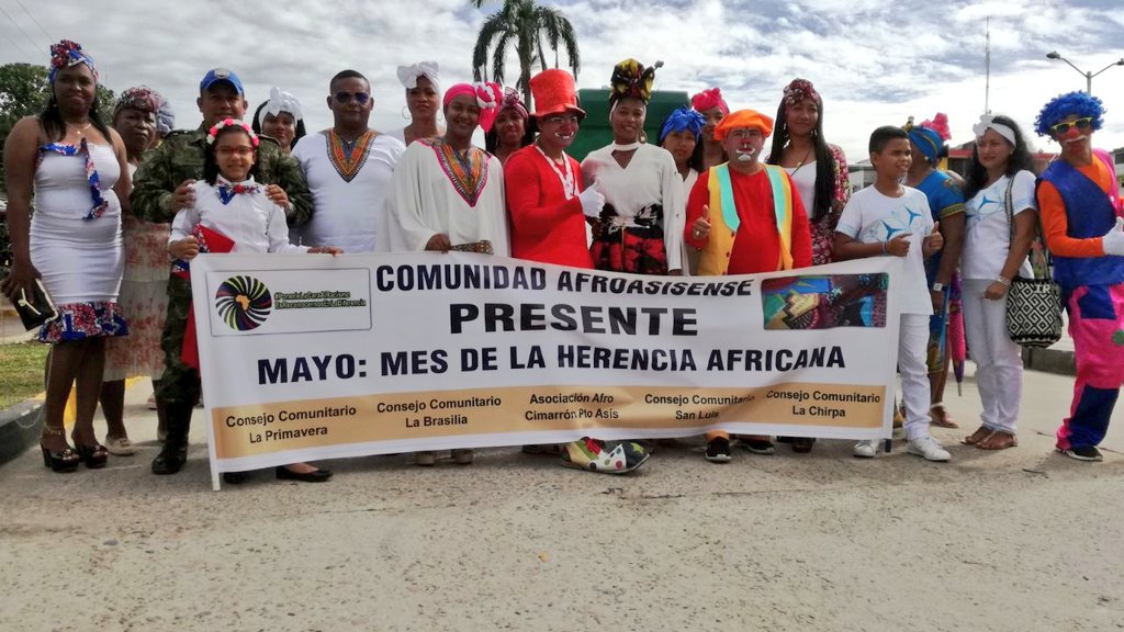 Ejercito_Div6's tweet photo. En la conmemoración del aniversario 106 del municipio de #PuertoAsís, nuestros #SoldadosHorus del #Baloc27 #Bicas27 #Batot20 y del #Baaid6 participaron en el desfile por las principales calles, compartiendo con la población civil estás fechas. #UnidosSomosInvencibles https://t.co/ddhm6P9UYd