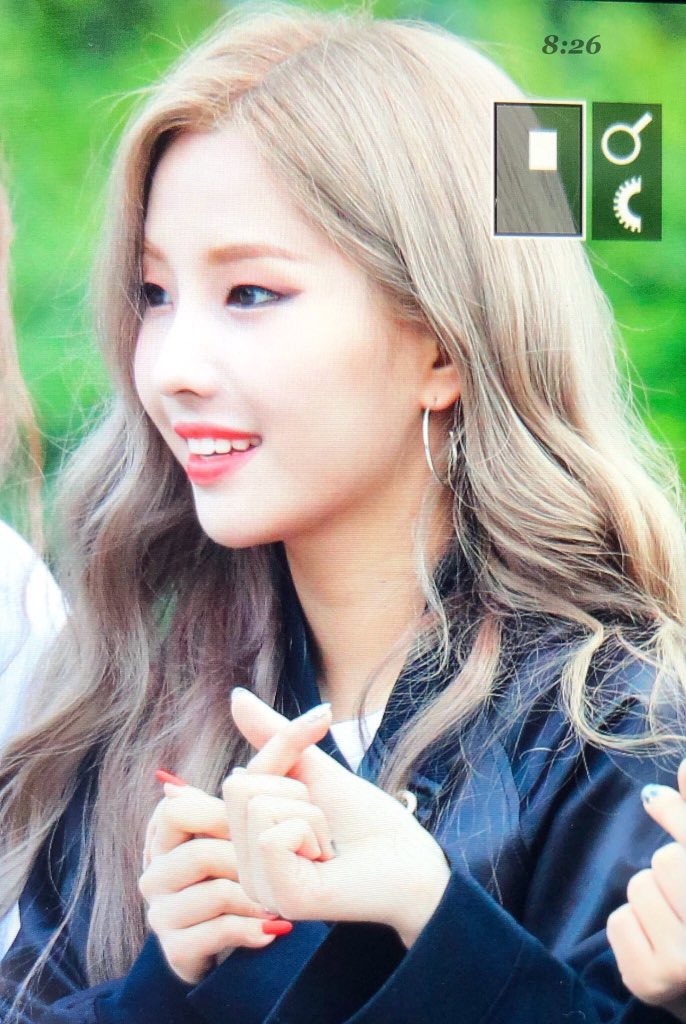 jeon soyeon pics on twitter 180504 a soyeon fansite just jeon soyeon pics on twitter 180504 a soyeon fansite just