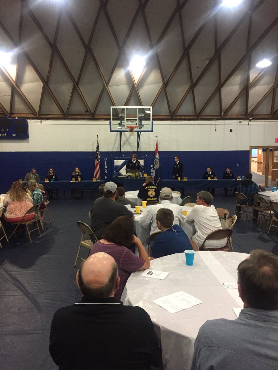 GilmanCityHS's tweet photo. The FFA Banquet is underway at GilmanCityHS. https://t.co/3pAxmB6GpZ