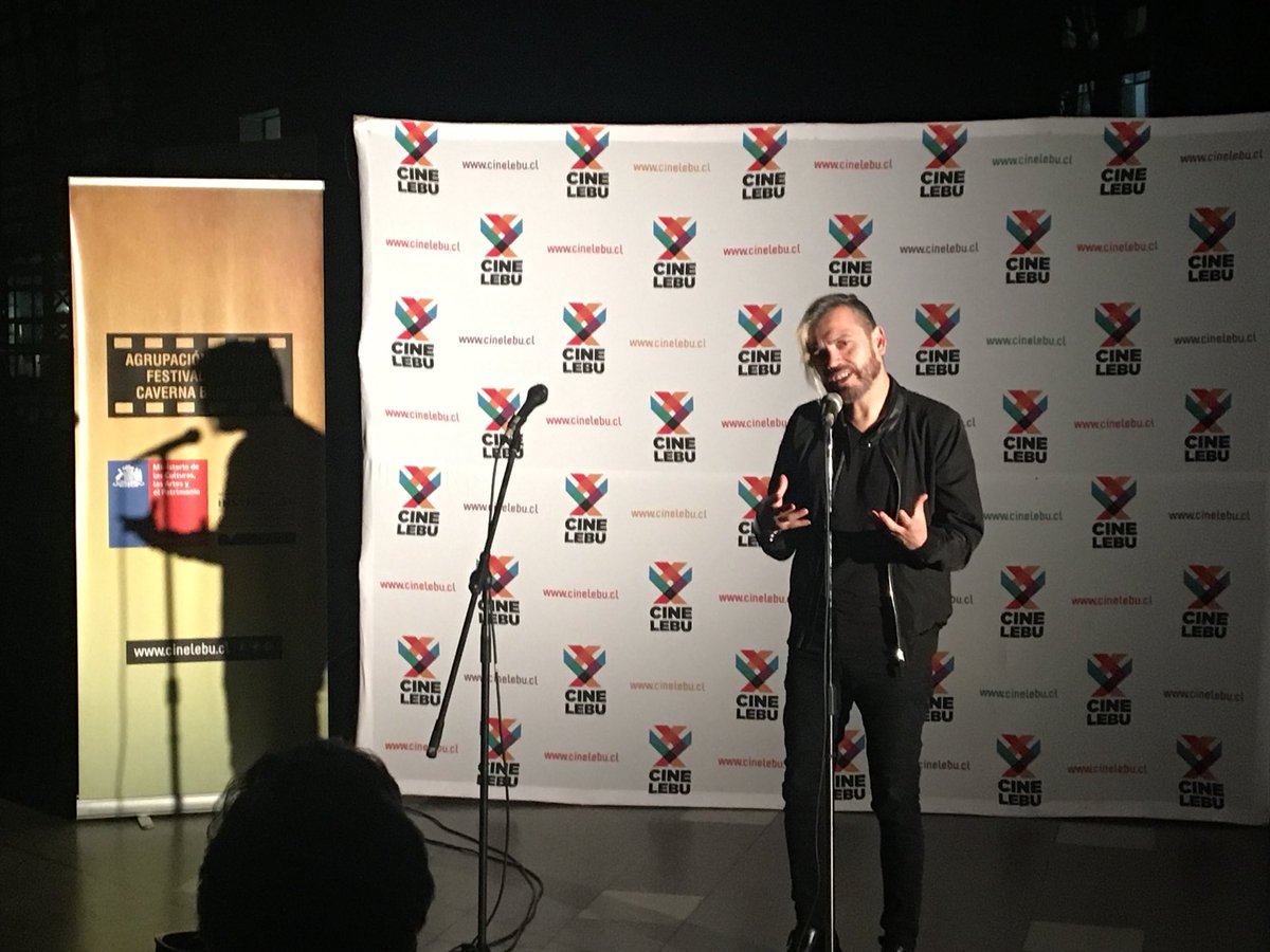 El destacado director nacional, <a href="/JorgeOlguinFilm/">Jorge Olguín</a>, presenta el primer video clip de su proyecto musical <a href="/horrortronic/">horrortronic</a> en la Réplica #CineLebu18