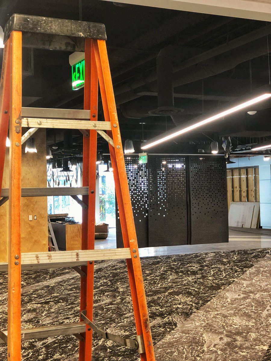 New tenants, coming soon!! Happy “T.I” Thursday! #IntersectIrvine #newtenants #tenantimprovements #tenants #sneakpeak #comingsoon #construction #southerncalifornia #orangecounty #irvine