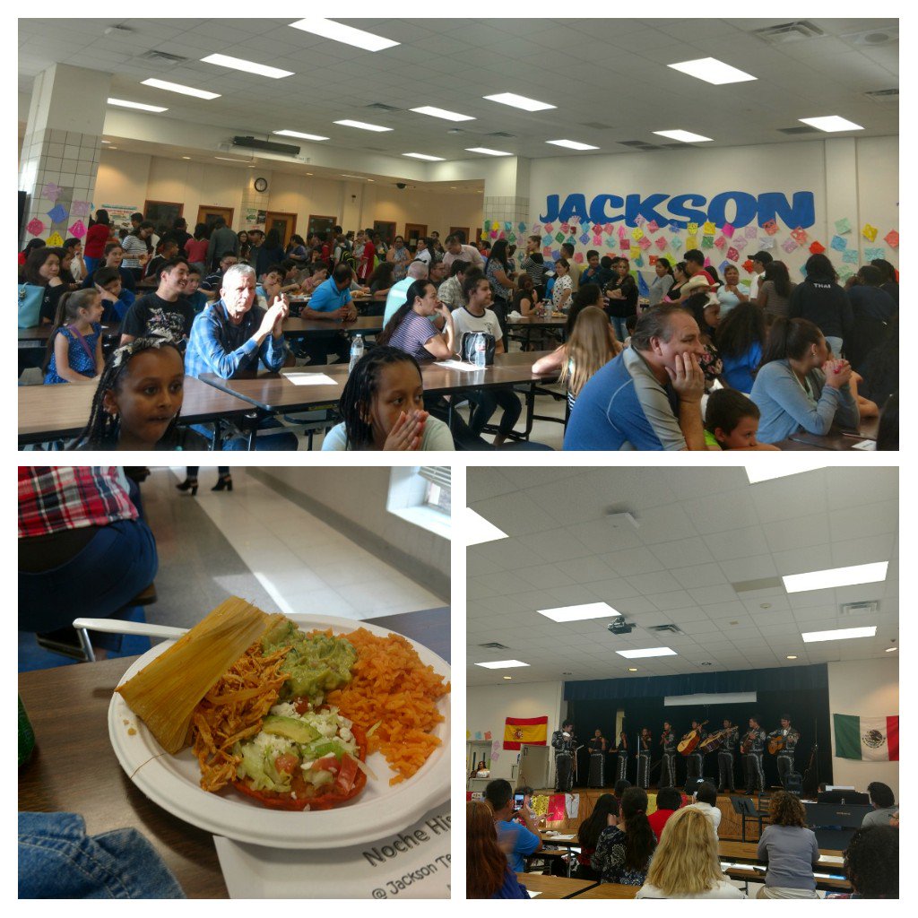 nkpena13's tweet photo. Hispanic Heritage Night @Jackson_Vikings https://t.co/dBd1CkSRBf