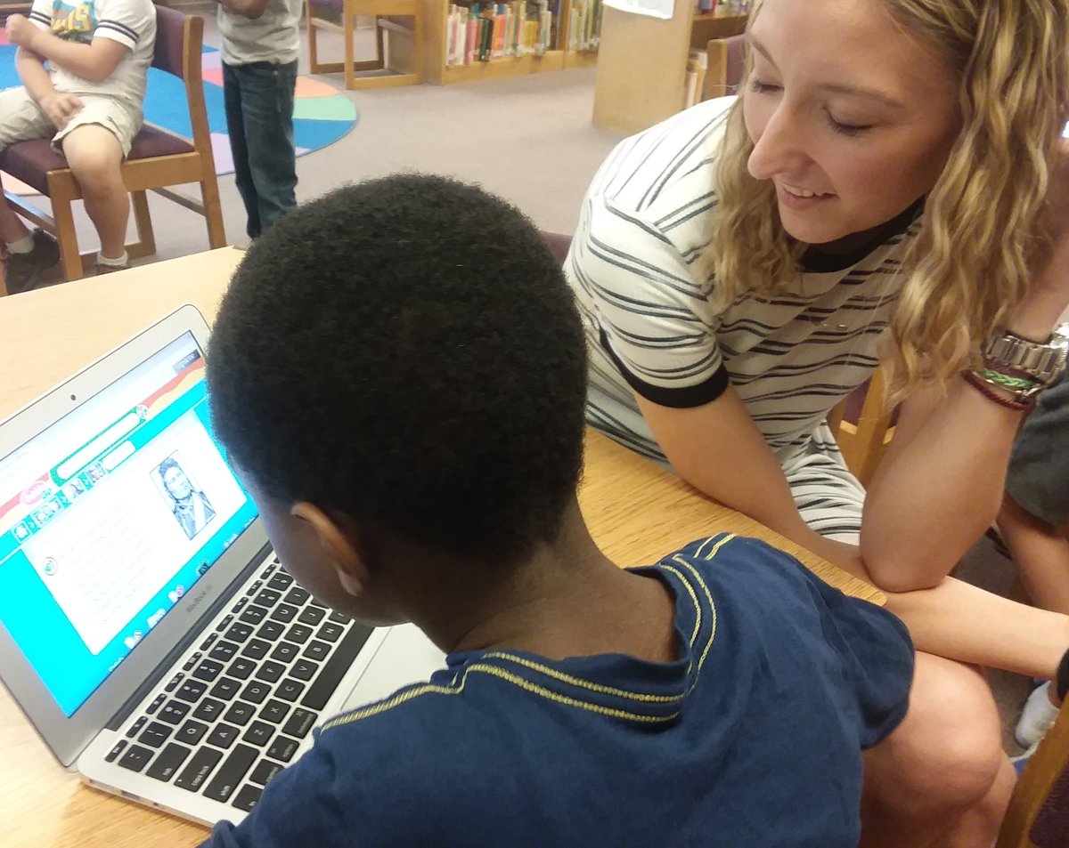 Going Global! Conerly's Information Scientists in Mrs. Murdoch's 2nd grade class share their biography research projects in the Media Center with 1st graders from Ms. Machover's class. Awesome!!