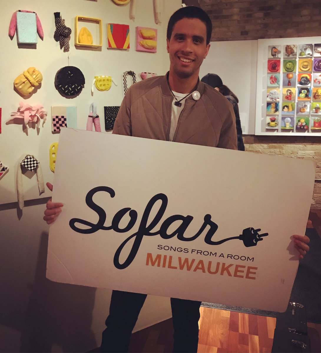 DylanLloyd1's tweet photo. Thank you Milwaukee @SofarMKE for having me tonight!

Much love and respect to you, I am so happy to be a part of the @sofarsounds family! https://t.co/itqhWrkLac