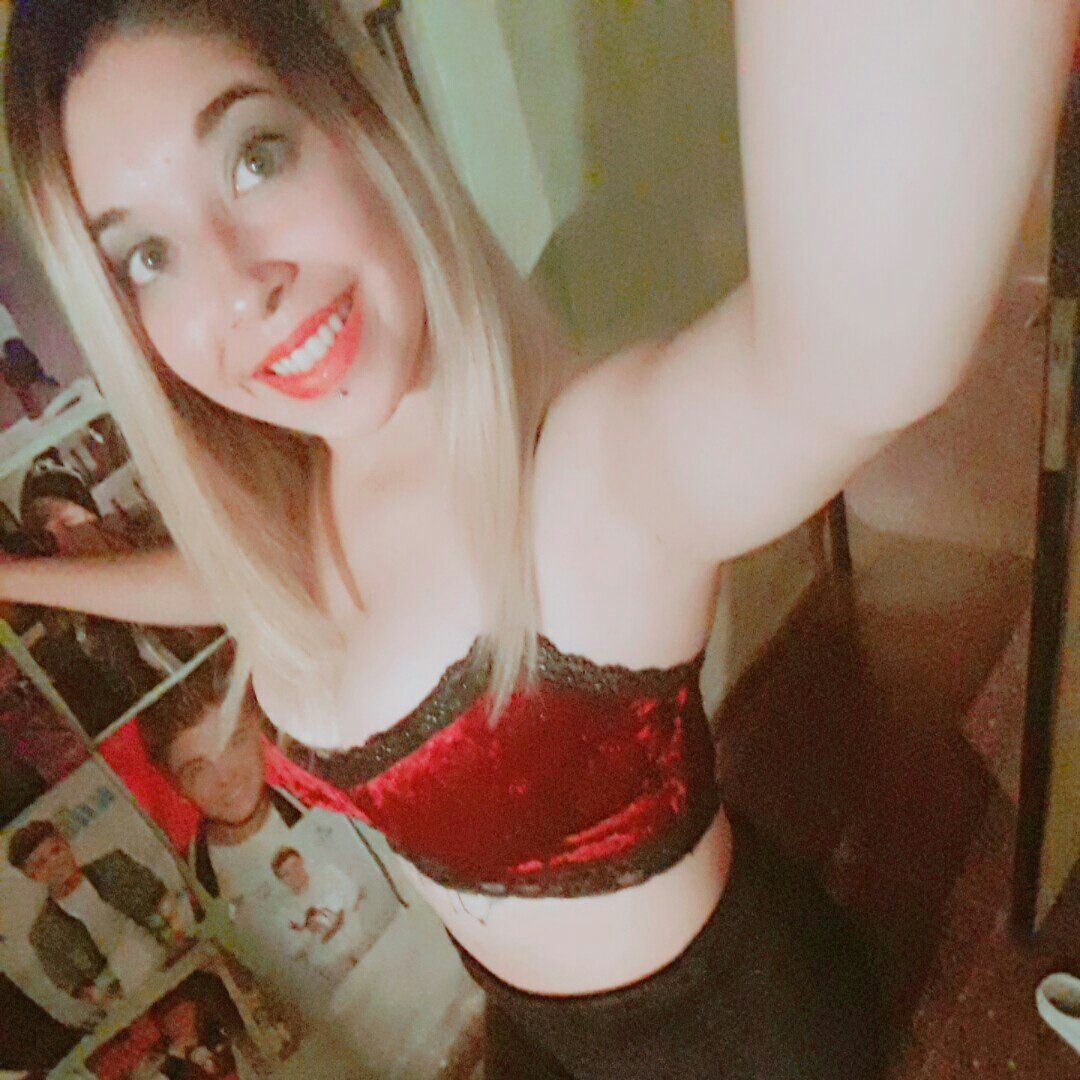 eveeguarii's tweet photo. El brillo de sus ojos era todavía más intenso que el de todas las estrellas juntas.. ⭐🌟⭐ https://t.co/NwirGPie81