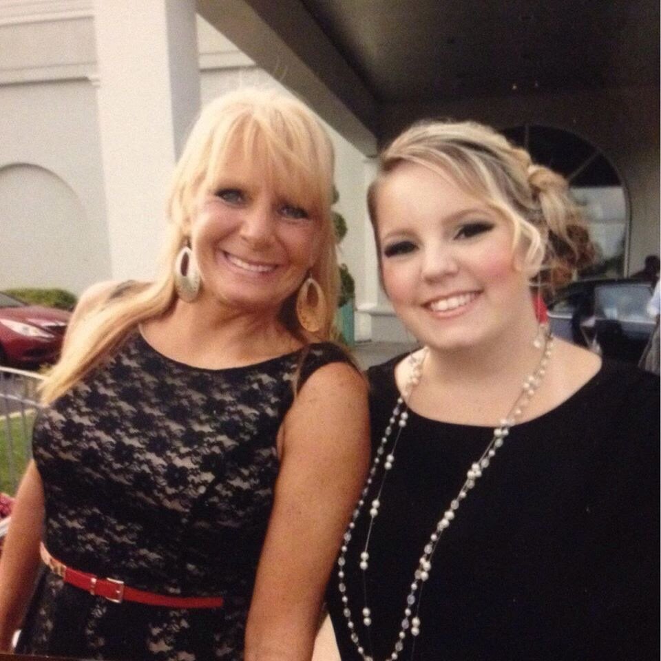 CallisonKathy's tweet photo. #ThankANurseTODAY This nurse (left) saved my life. She is also my daughter. I’d been sick for weeks chills, tired &amp; labored breathing . She looked me over and “You have pneumonia and sepsis”. She took unwilling me to the ER. I was admitted with pneumonia &amp; sepsis. She saved me https://t.co/R5Jx2UHSv7