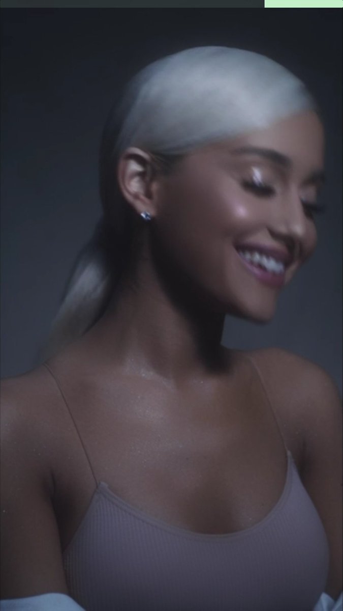 milanesariana tweet picture