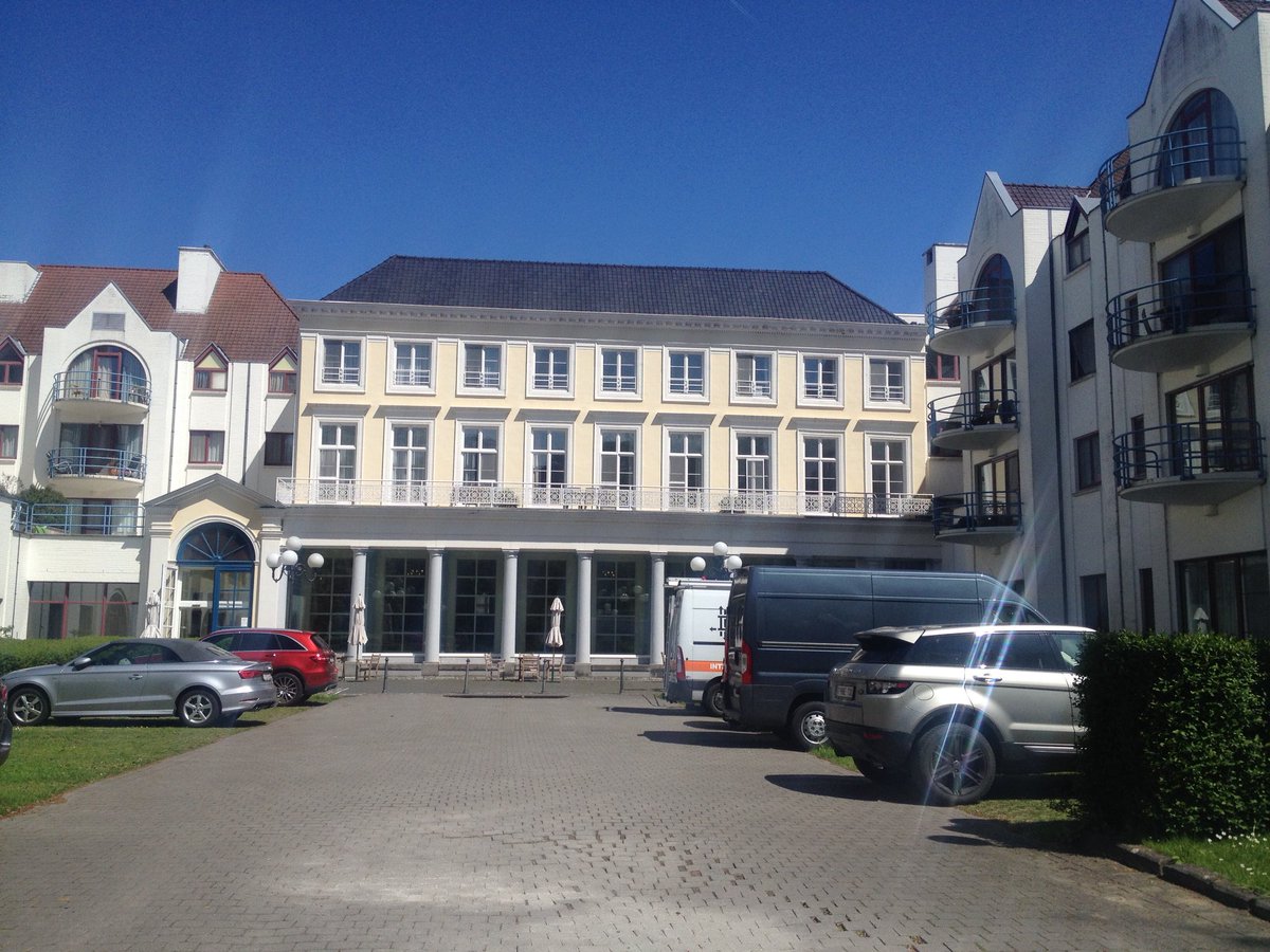 dirkberteyn's tweet image. Centrumtuin rusthuis.Aanleg brandweg.#permavoid.Boomvriendelijke maatregelen gelinck aan vergunning.Adviserende taak.Brugge een vb voor ander steden. Wanneer volgen die?