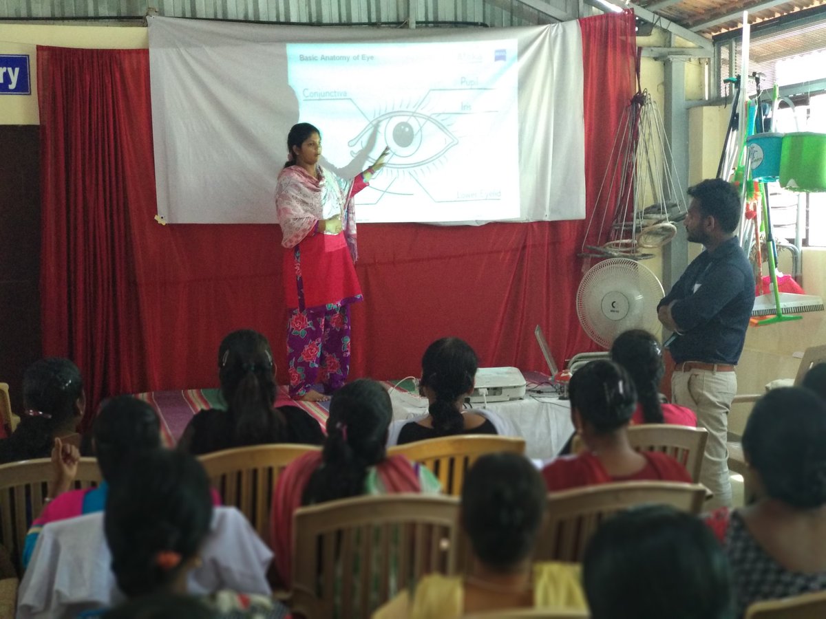 Aloka_VP's tweet photo. Remember Sathya Darshini from Mandya?

In our last camp there, we found a bunch of enthusiastic young minds who showed interest in becoming Aloka Entrepreneurs.
This 3rd &amp; 4th of May, our Optometrists Nagaraj P. and Sreeroop S. are conducting a hands-on training session for them. https://t.co/B8TqX8LCsu
