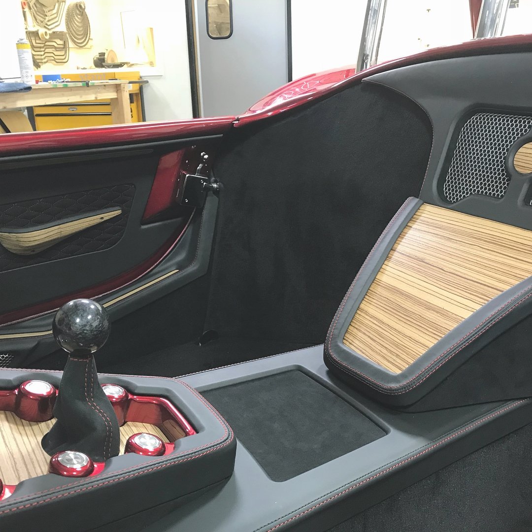 Repost from <a href="/kozkreation/">Dave kosakowski</a>
What a super fun project we just wrapped up and delivered today. Video coming soon.#uniqueupholsteryaz #cobra #fullcustom #stich #moo #dreamcar  #fastcar #msfabarmy #unique #coyoteswap #arizona #gilbertaz