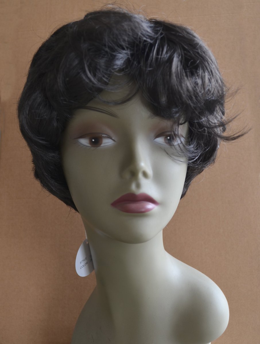 CanreachHair's tweet image. Machine made synthetic fiber wig, ready to wear. Different styles and different colors are available for your choice. #wig #machinemadewigs #synthetic #syntheticfiberwigs #womenswigs