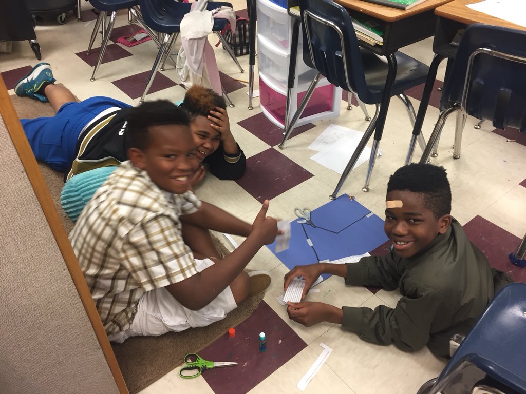 Mrs_Copenhaver's tweet photo. Reviewing plot structure to review for SOLs π€ #MCESRocks https://t.co/heUkirl68W
