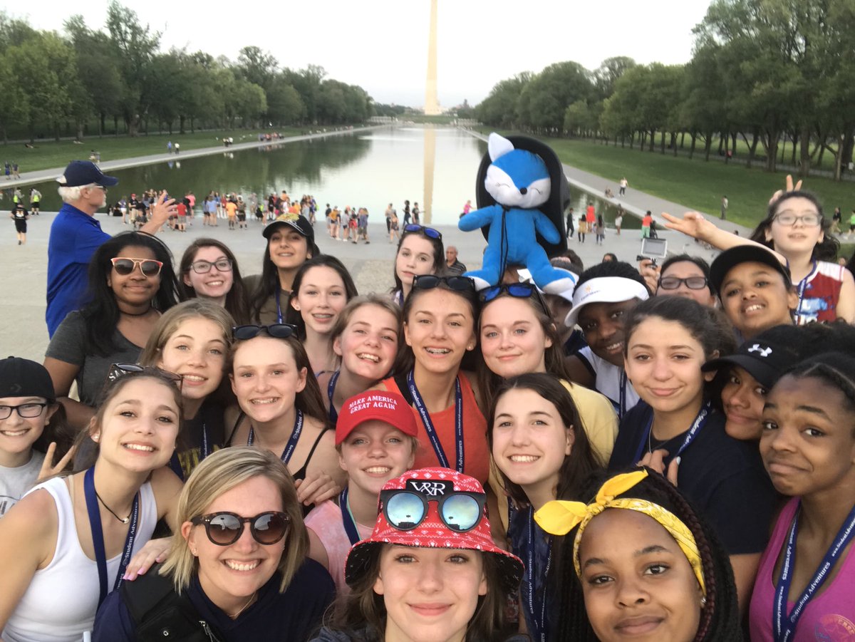 LoRowe12's tweet photo. Washington Monument! #ehdc18 https://t.co/jRtrWYxjGy