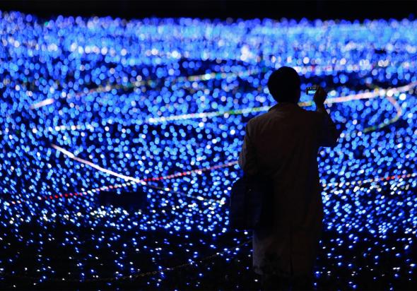 lumiens's tweet photo. Nobel prize goes to inventors of blue LED: Why it was revolutionary? Read about it here: https://t.co/sAMM378oak

#led #ledlighting https://t.co/QfP2gETm5y