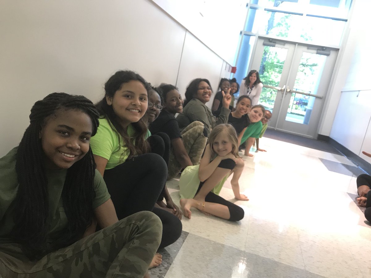 NCCAElementary's tweet photo. Thank you Mr Ruiz and Mrs Tarpley for your role in tonite and for being ALL in to make it happen for 5th grade!!! Tireless warriors for our kids @NCCAE!! #abetterNCCAE #SpringDanceRecital@NCCAE https://t.co/NHqzdGs1aR