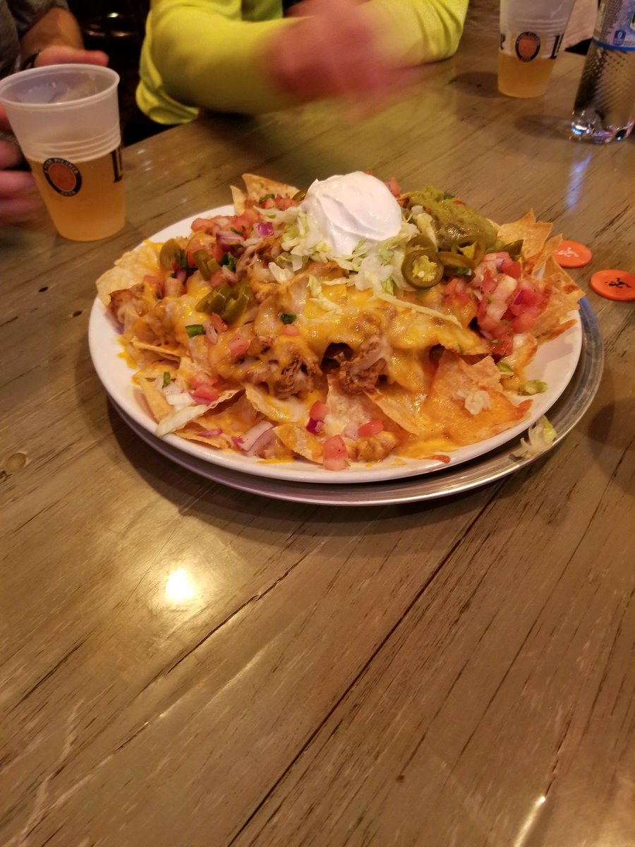 Mark_Tebbe's tweet photo. Natchos are back at #summer5k https://t.co/ZfuBriuIZx