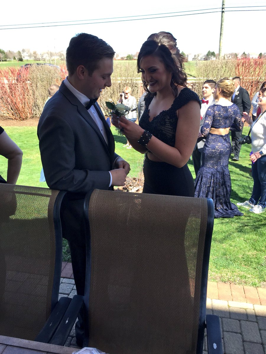 mikayla_ryan11's tweet photo. happy birthday joey!! 🔞 hope it’s been a good one ☺️ https://t.co/tOUZQOog42