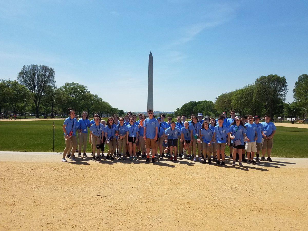 MrsDSciExplrr's tweet photo. Warm but beautiful day for Bus 2. #PMSDC2018 https://t.co/AARyZFPlgs