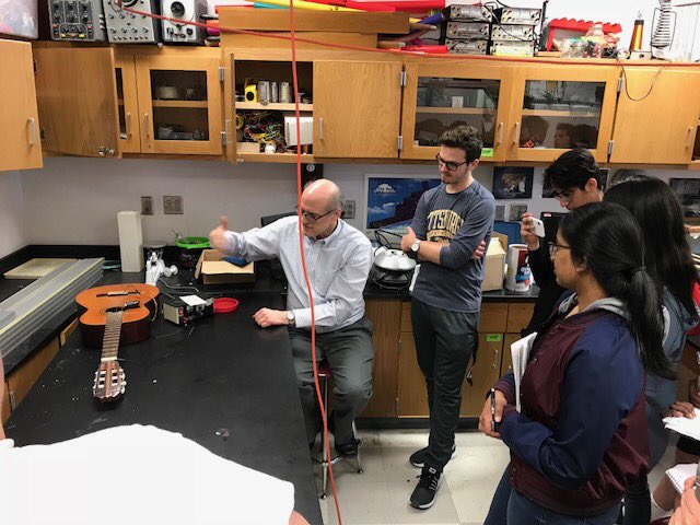 parklandtrojans's tweet photo. Mr. Wetherhold puts on a thrilling demonstration of electricity and magnetism for physics students. #PhysicsC #E&M https://t.co/EmYu47Xby3