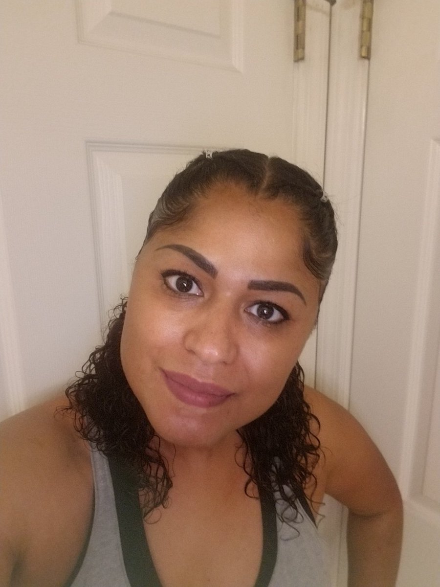 itsjo1995's tweet photo. Thank you to my Tati hoo. She hooked her mommy up with some tight braids. I'm feel the look.
#daughterdoesmyhair #imfeelingmyself #braids #darklatian #itsjo #smallyoutuber https://t.co/ZJVIiTviA4