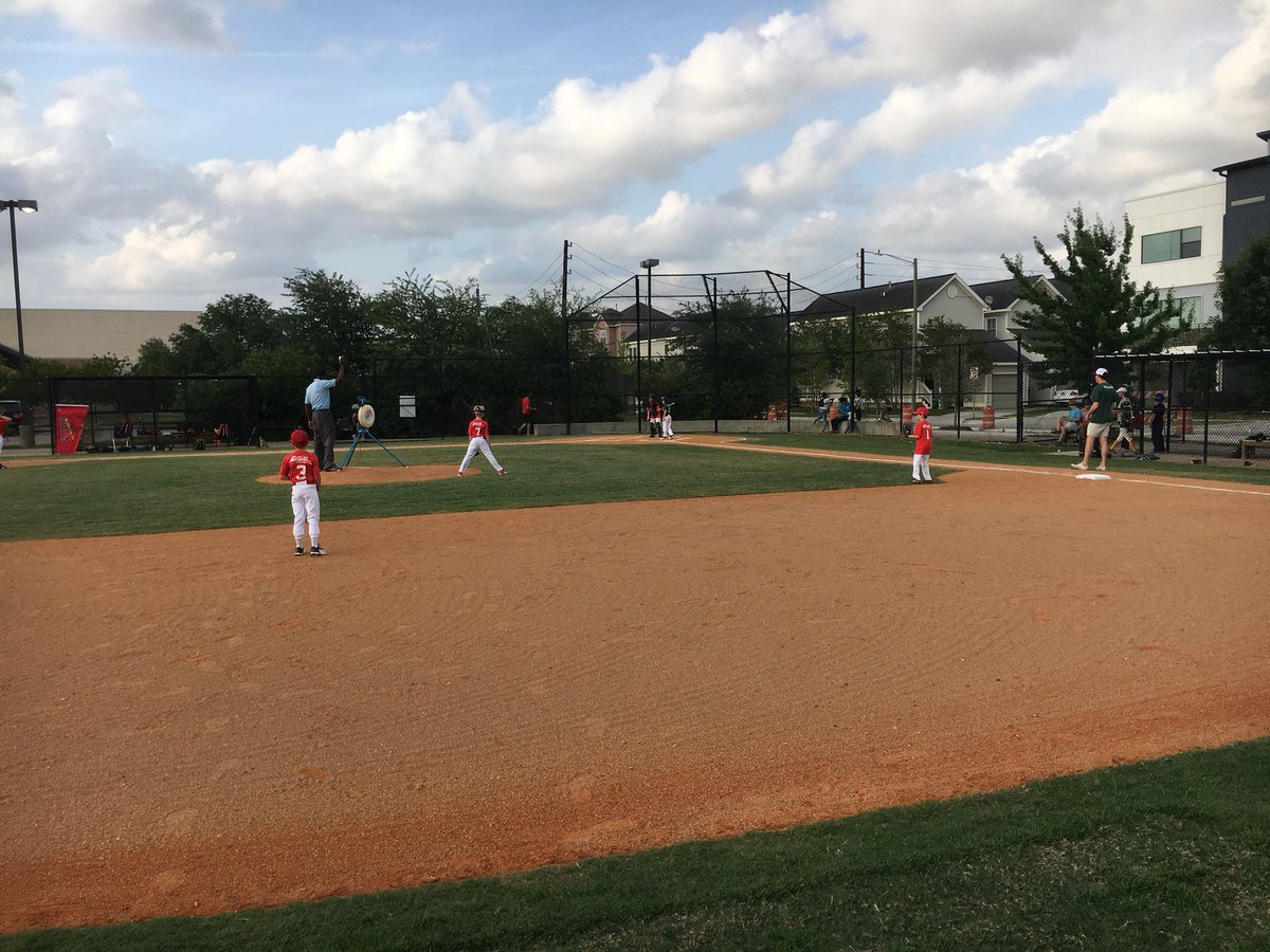 NeartownLL's tweet photo. Carnegie Field is now broken in!  Official first NLL Game there between Machine Pitch Cardinals &amp; As.  The field was great and the fans terrific! https://t.co/ddsXoGbPoE