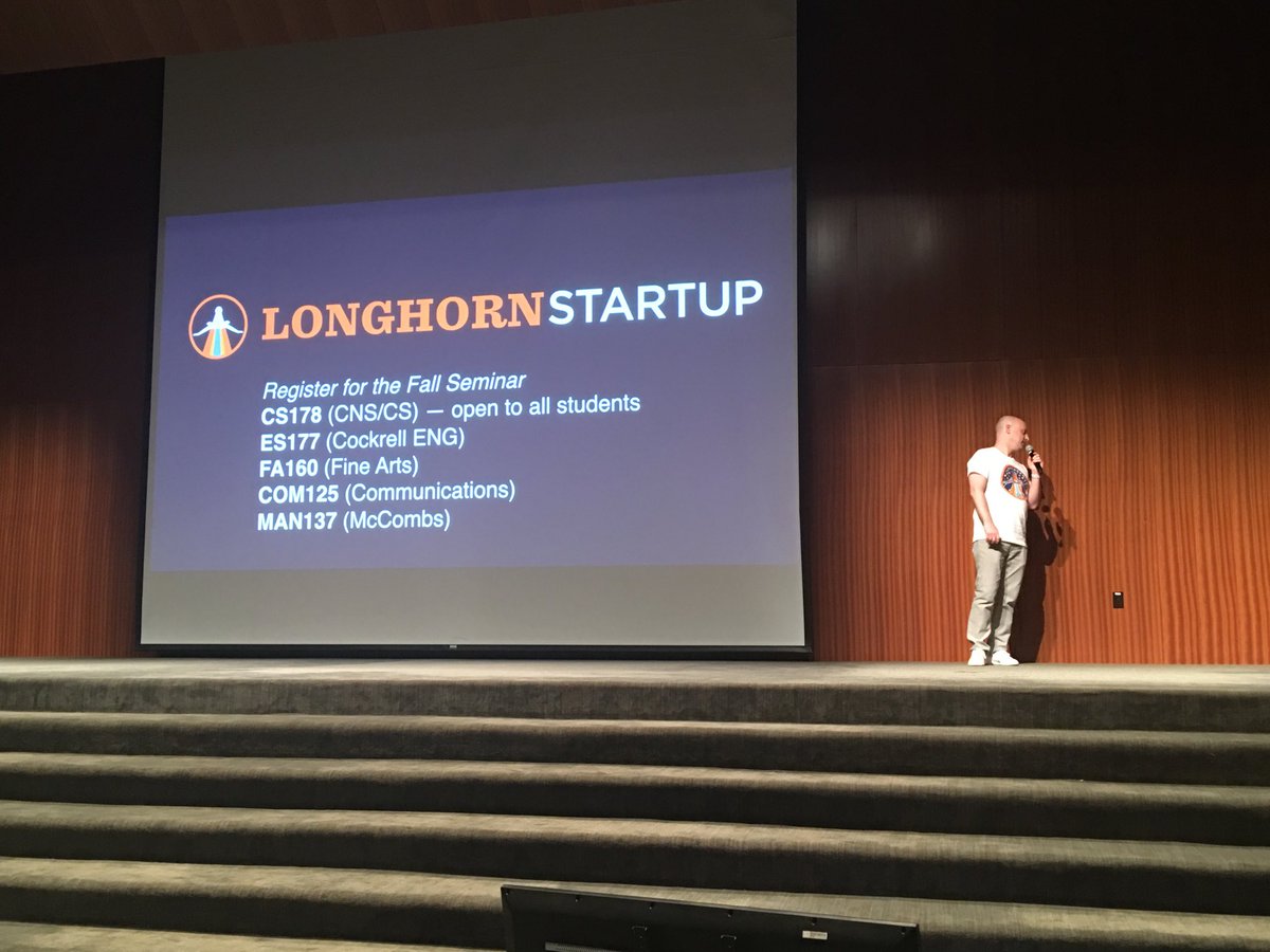 p7sabr19's tweet photo. Who wants to win $25K tonite? @JoshuaBaer @mellieprice #UTDemoday https://t.co/JaEHavg4Bq