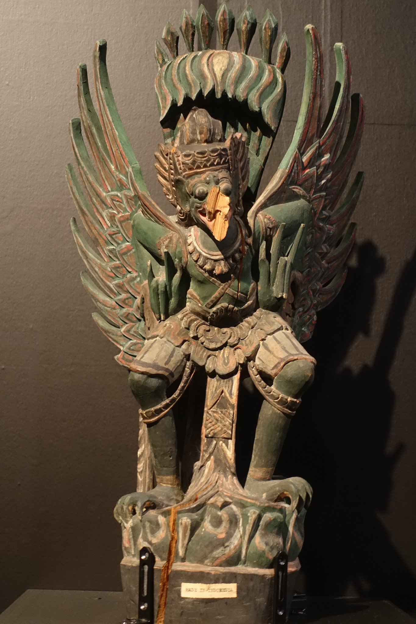 超大型　インドネシア　バリ島　木彫り　ガルーダ　魔除　弁財天　ガネーシャ仏教美術 Amazon.co.jp: ｜黒檀 木彫 民芸品 インドネシア バリ島