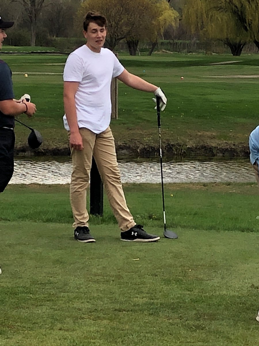 Late birthday shoutout to the most casual golfer in the NIC <a href="/paxcampbell23/">Paxson Campbell</a> let’s get a W tomorrow!