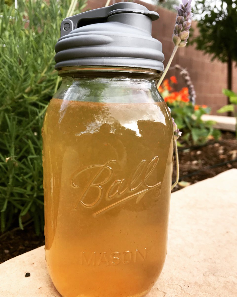 iamlesleycain's tweet photo. YES WE CAYENNE!  Great way to start my day! 🍋🌶
#mastercleanse #lemonadediet #healthiswealth https://t.co/TGUmCcKM34