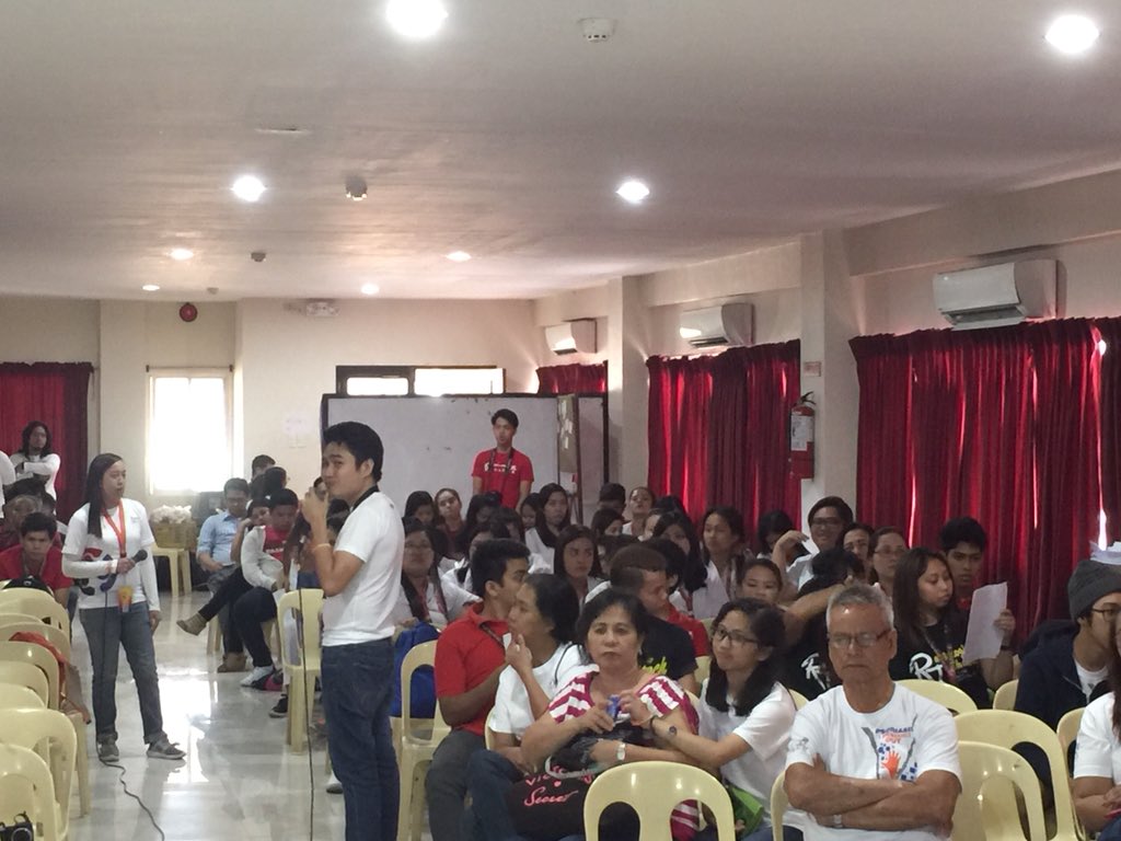 psorphil's tweet photo. Chel Bacani &amp; Jumar Devera sharing about PsorPhil and the advocacy we are doing.

#PsoriasisAdvocacy
#PsoWhat #SomeoneYouKnow 
#PatientJourney
#CampusCaravanOfHope
#PsorPhilYouth2018
#PsorPhil #Psoriasis https://t.co/akuYYbDoPN