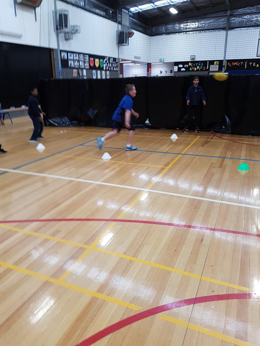 Ms_Abbas_'s tweet photo. Year 5 students practicing thier handball technique through multiple stationed activities:) @AitkenCreekPS #tagrets #pegeeks #pechat #Education https://t.co/fCmnAO2UGq