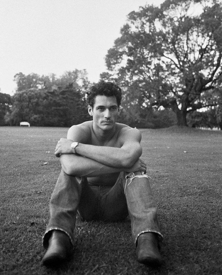 OhMyGandy! tweet media