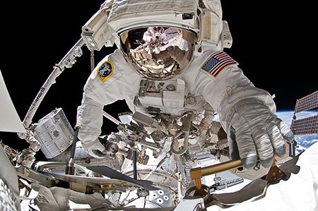 Eng_IT_Sydney's tweet image. Happy Star Wars Day! If you&apos;re a high school student with your sights set on a career in space, join our #ZeroRobotics competition!  bit.ly/2rjx9eJ #MayThe4thBeWithYou